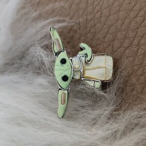 Adorable NWOT Native American Navajo Inlaid Gemstone Baby Yoda Pin 💚🎁🌟⚔️
